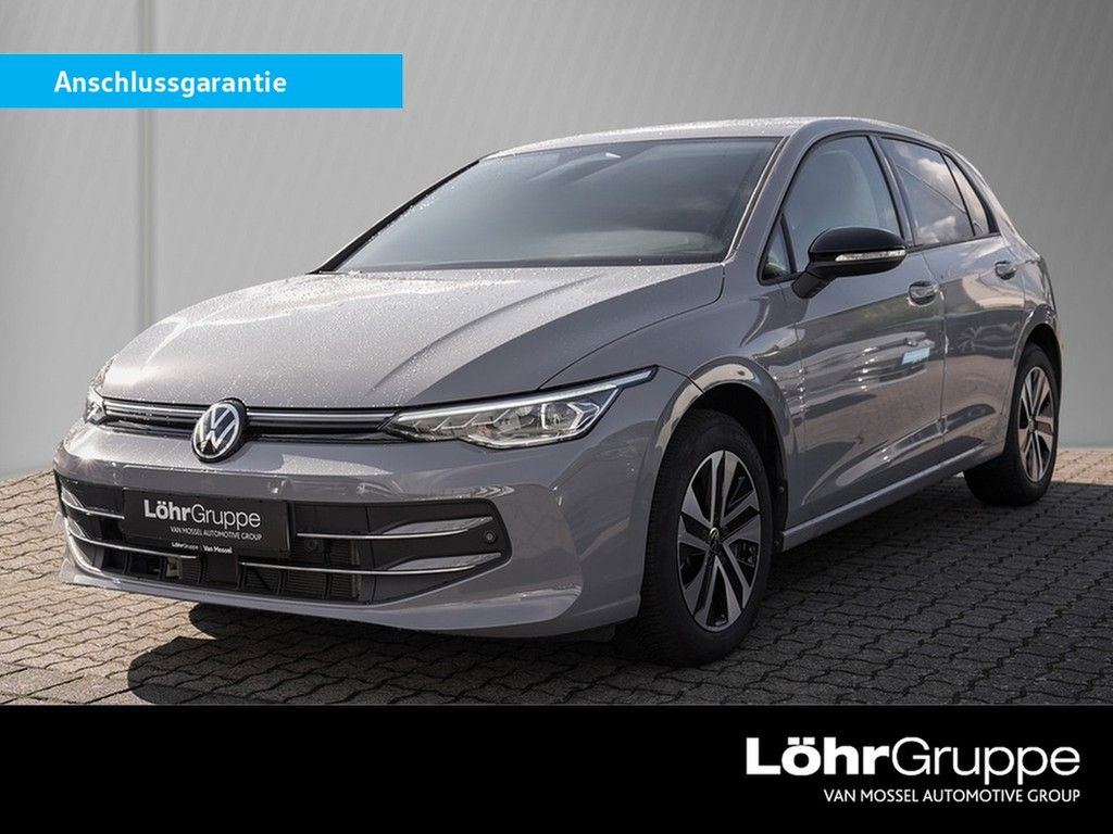 Volkswagen Golf VIII 1.5 eTSI DSG ENERGY /MatrixLED/Navi