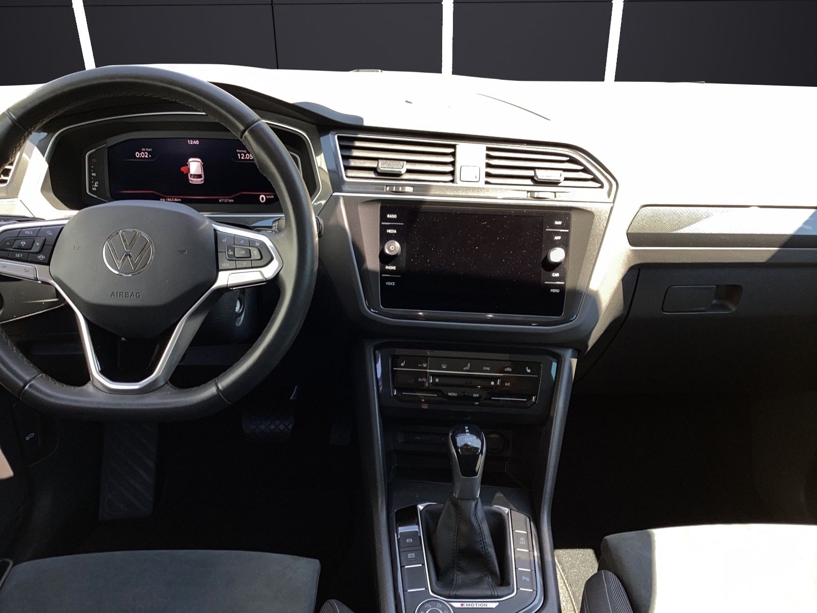 Fahrzeugabbildung Volkswagen Tiguan Elegance 4Motion