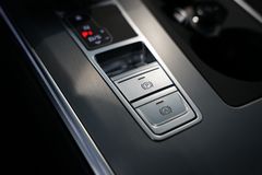 AUDI A6 Avant 45 TFSI quattro | S line | B&O | AHK AUDI A6 Avant 45 TFSI quattro | S line | B&O | AHK