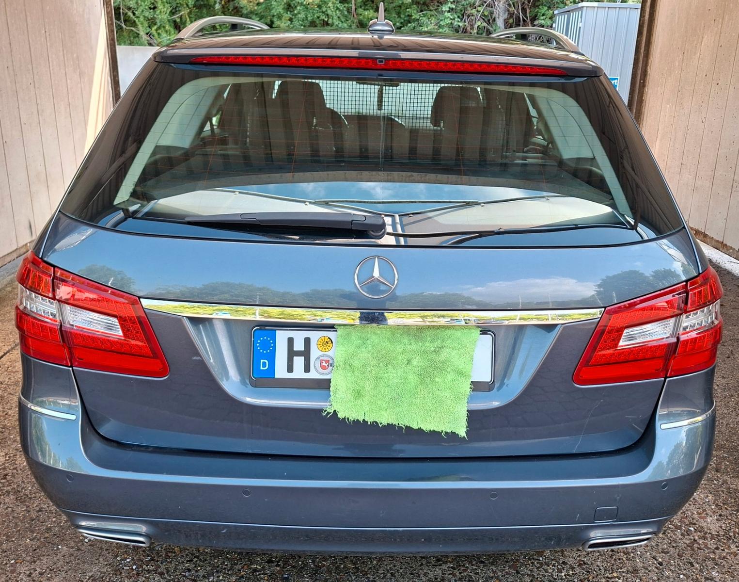 Mercedes-Benz E 220 CDI T BlueEFFICIENCY AVANTGARDE AVANTGARDE