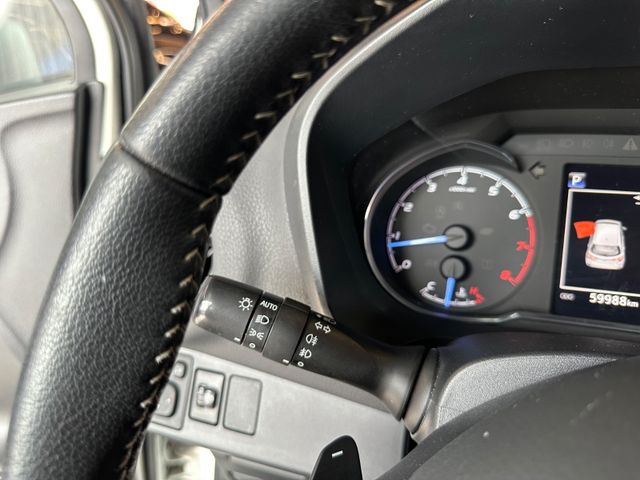 Toyota Yaris  Style Selection