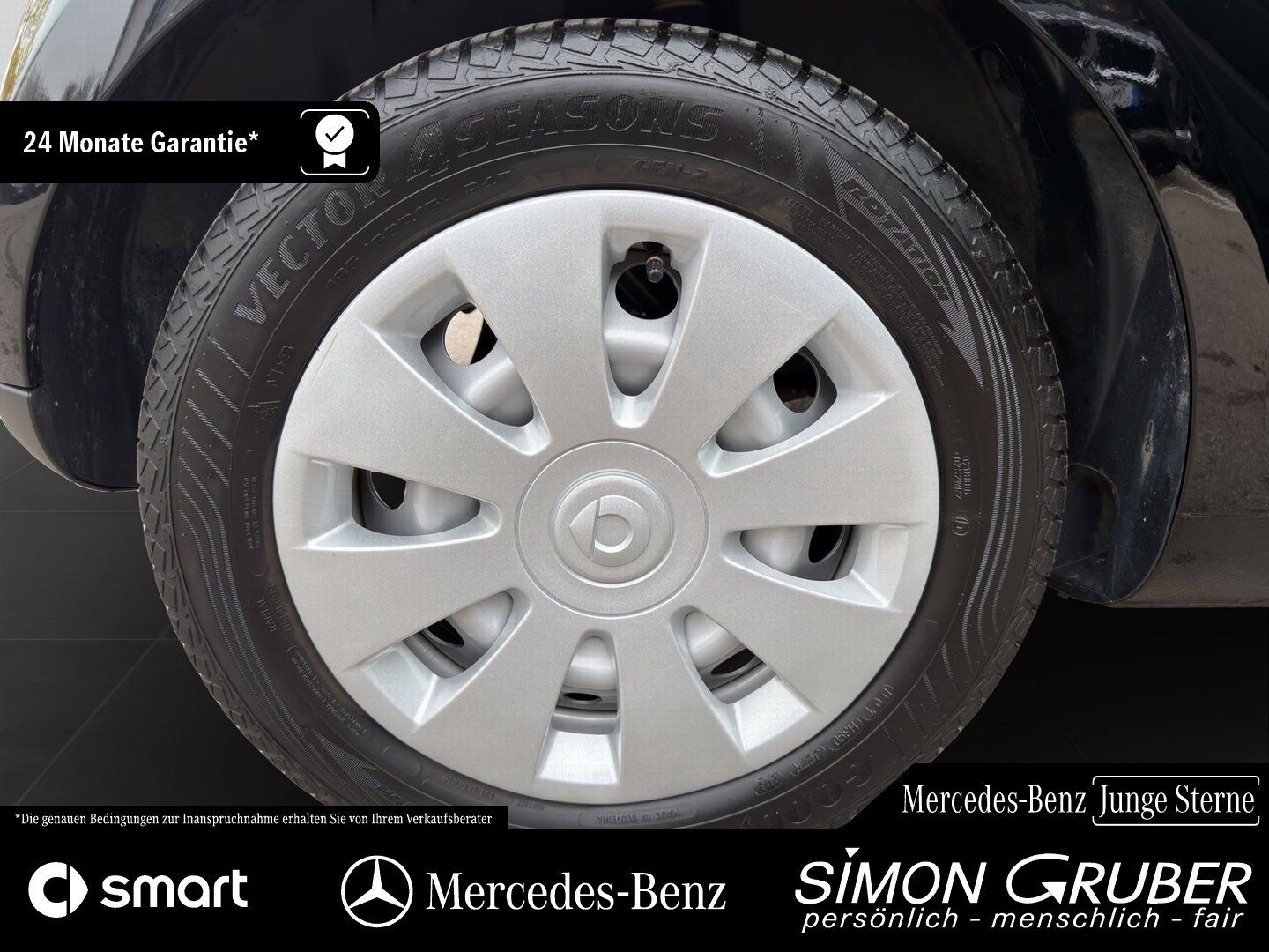 Fahrzeugabbildung Smart Smart fortwo EQ Klima Radio 22 KW Lader