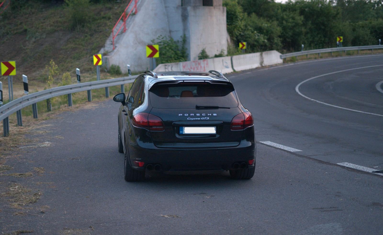 Porsche Cayenne turbo GTS