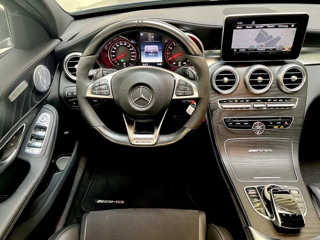 Mercedes-Benz C 63 AMG