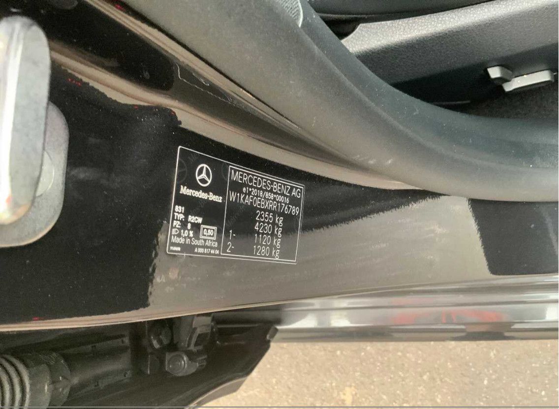 Fahrzeugabbildung Mercedes-Benz C 220d 9G AMG Line LED/NAVI/VIRTU/SHZ/HIFI/AHK