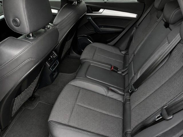Audi Q5 40 TDI quattro advanced MATRIX PANO AHK foto 10