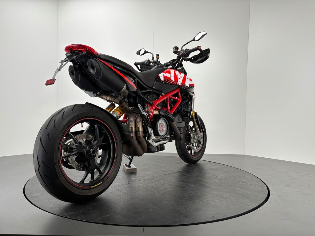 Fahrzeugabbildung Ducati HYPERMOTARD 950 SP *WENIG KILOMETER *TOP-ZUSTAND
