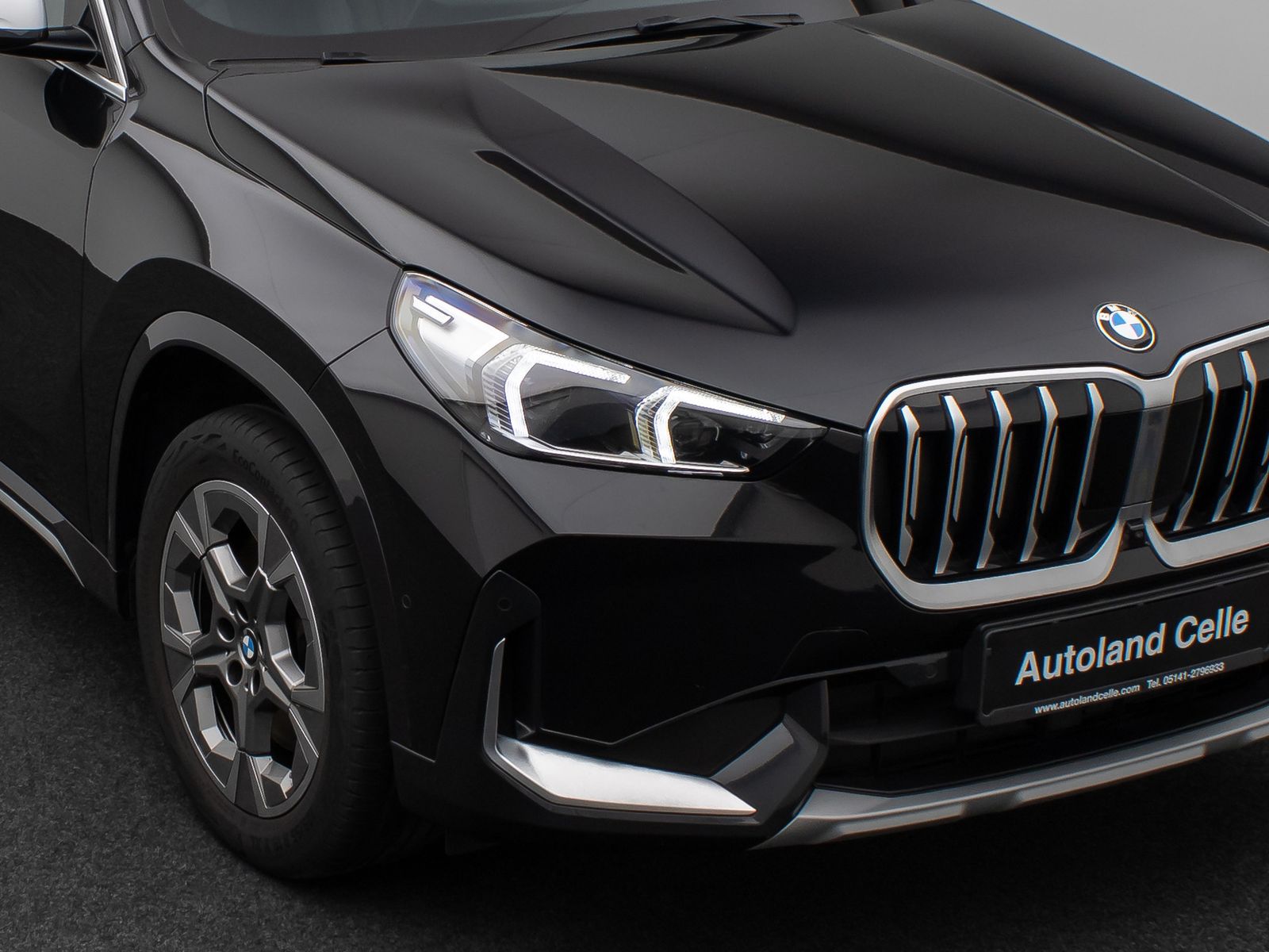 Fahrzeugabbildung BMW X1 xD23i xLine Panorama 360°HUD DAB H/K Sport