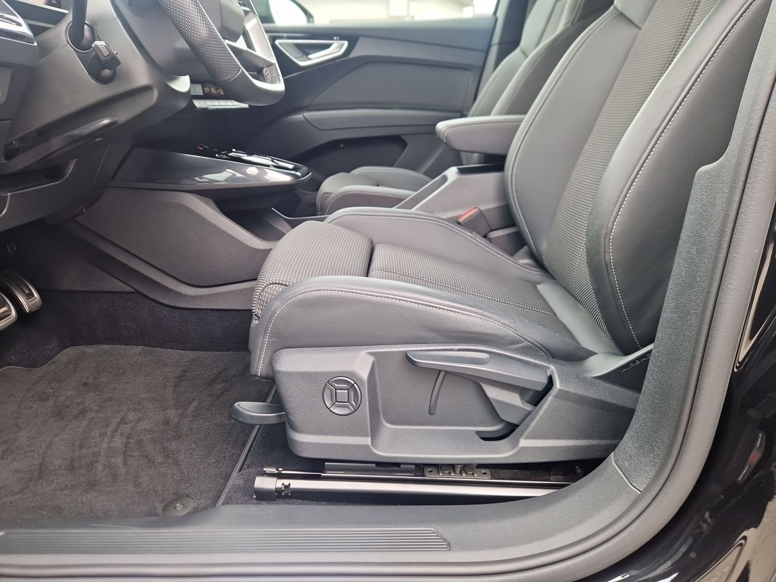 Audi Q4 e-tron - Bild 17