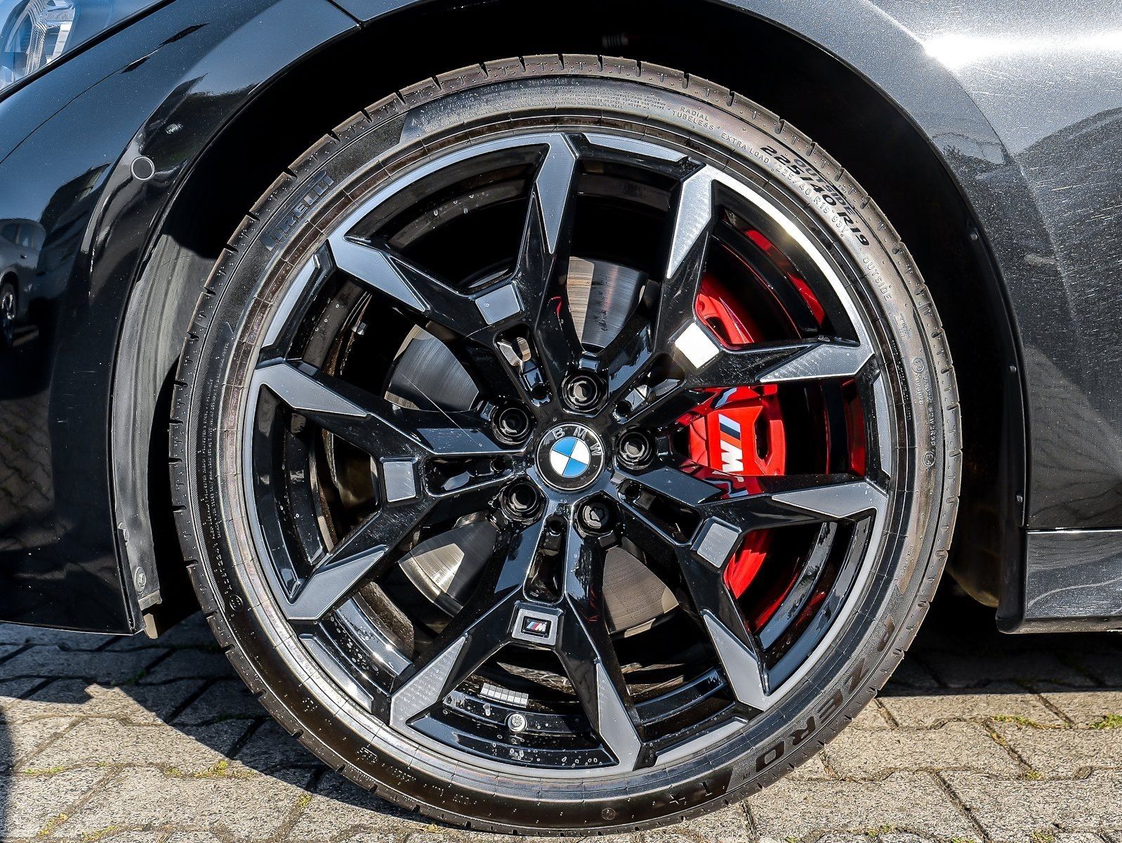 BMW 330 - Bild 4