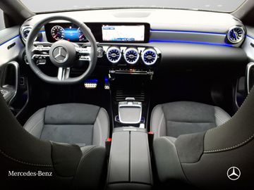 Mercedes CLA 180 - 12