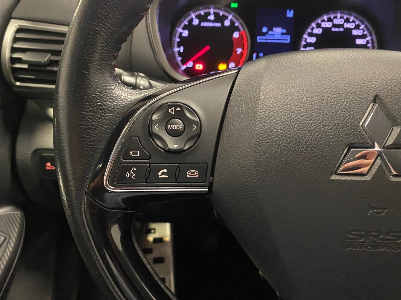 Fahrzeugabbildung Mitsubishi Eclipse Cross 1.5 T-MIVEC Intro Edition 2WD APP+