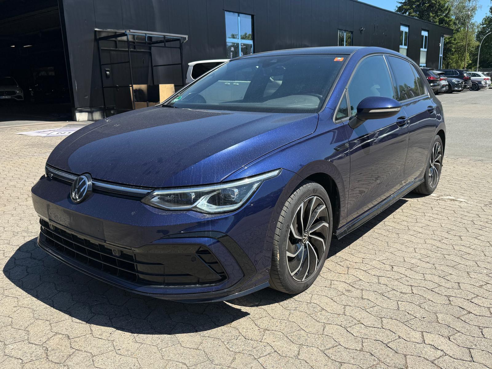Volkswagen Golf R-Line 2.0 TDI/TRAVEL/MATRIX/PANO