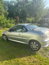 Peugeot 206 CC Platinum 110 Platinium - Peugeot 206 Platinium mit Benzin-Antrieb
