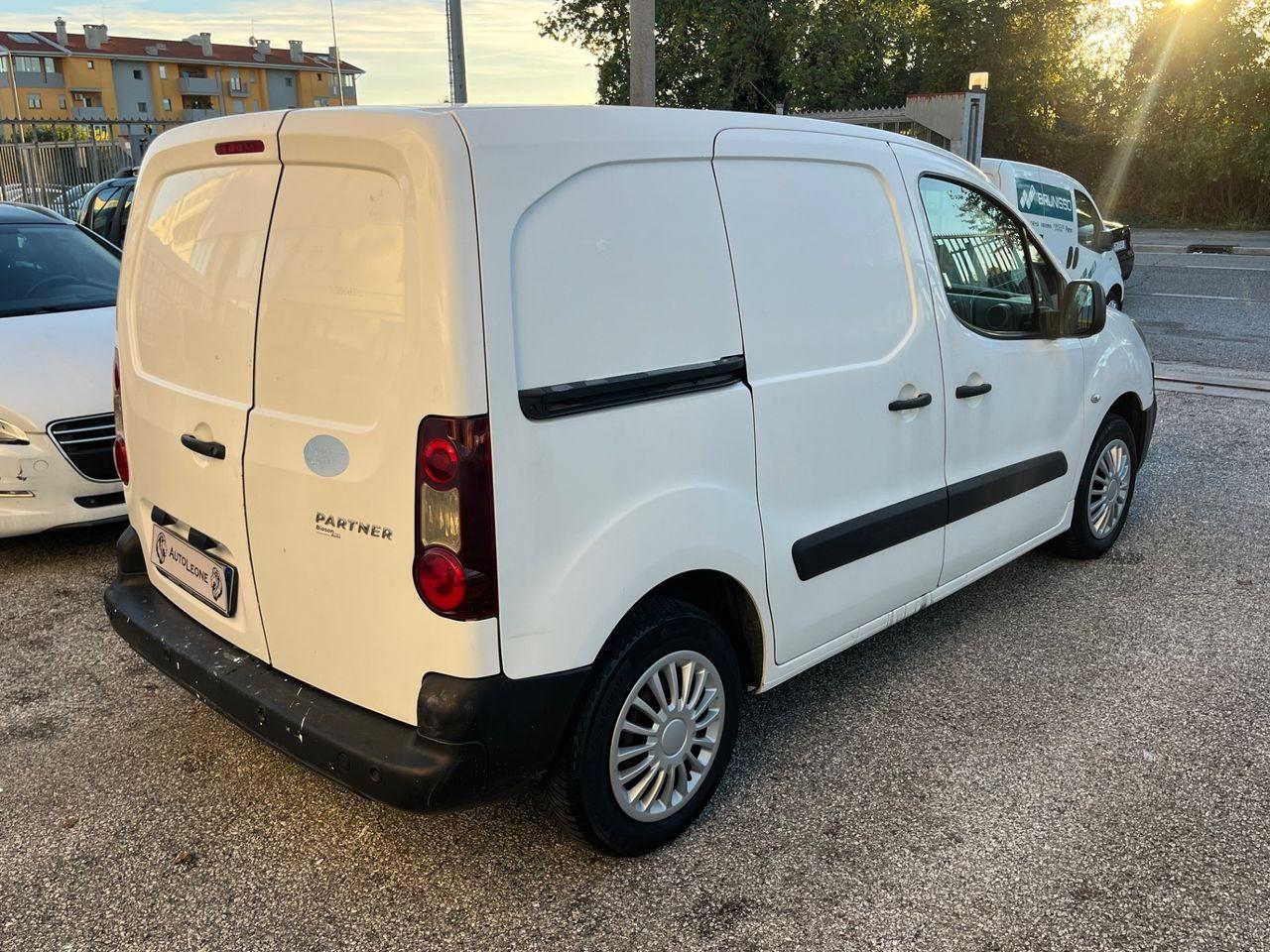 Peugeot Partner 2015 — photo 6