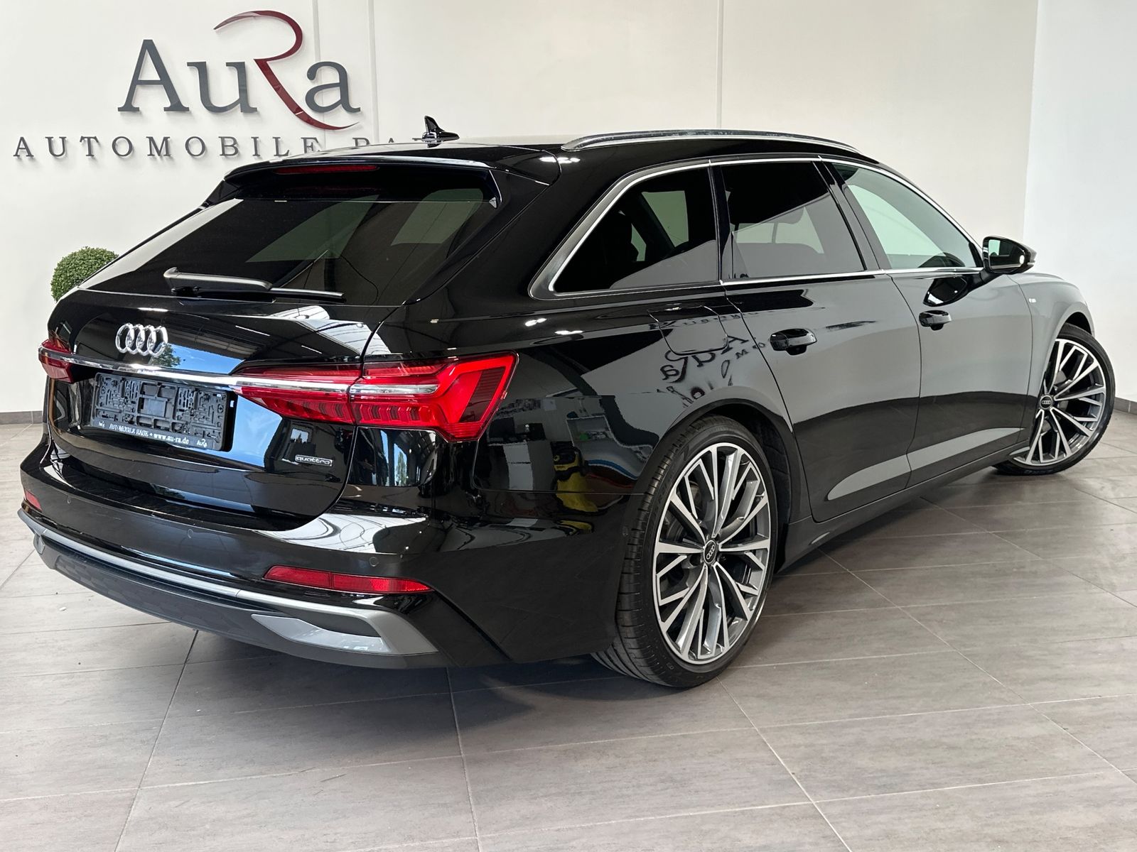 Fahrzeugabbildung Audi A6 Avant 50 TDI Qu S-Line NAV+LED+AHK+VCOCKPIT