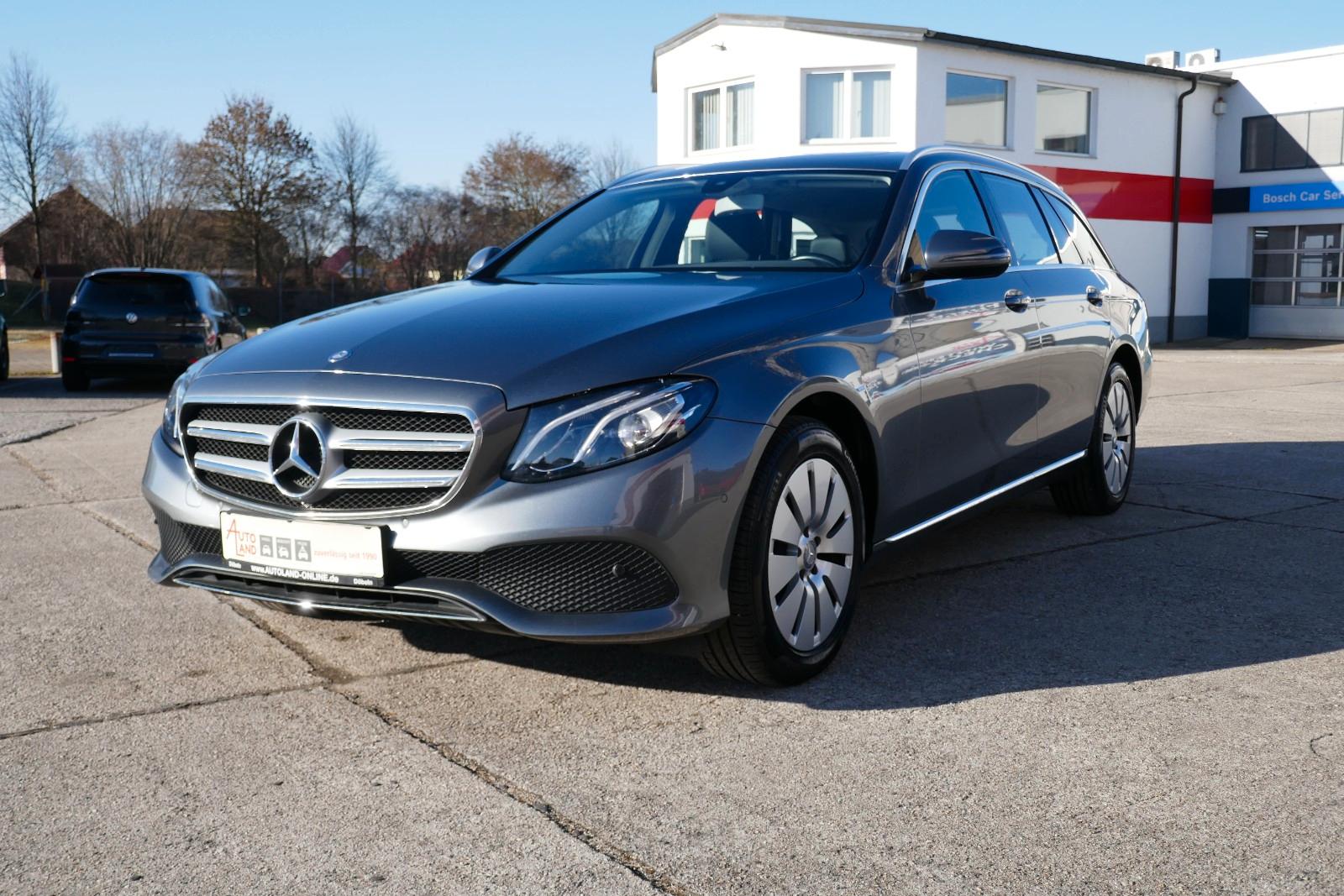 Mercedes-Benz E 220d T Avantgarde LED/Nav/Kam/SHZ/Schiebedach