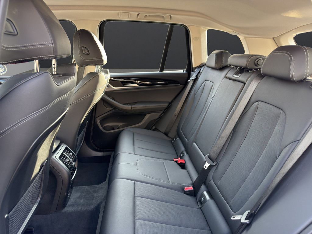 BMW X3 xDrive20d LED NAVI KAMERA STANDH PDC 19" AHK foto 7