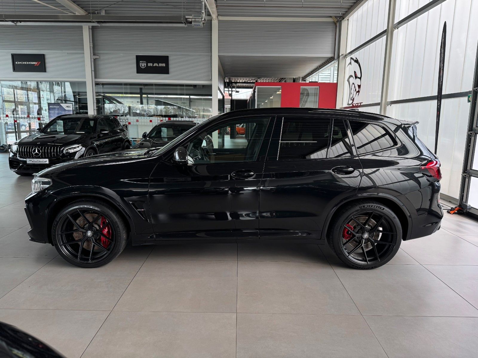 Fahrzeugabbildung BMW X3 M xDrive Competition AGA + Compound-M-Bremse