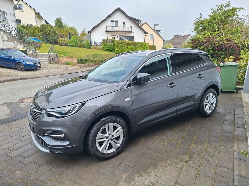 Image of Opel Grandland (X)