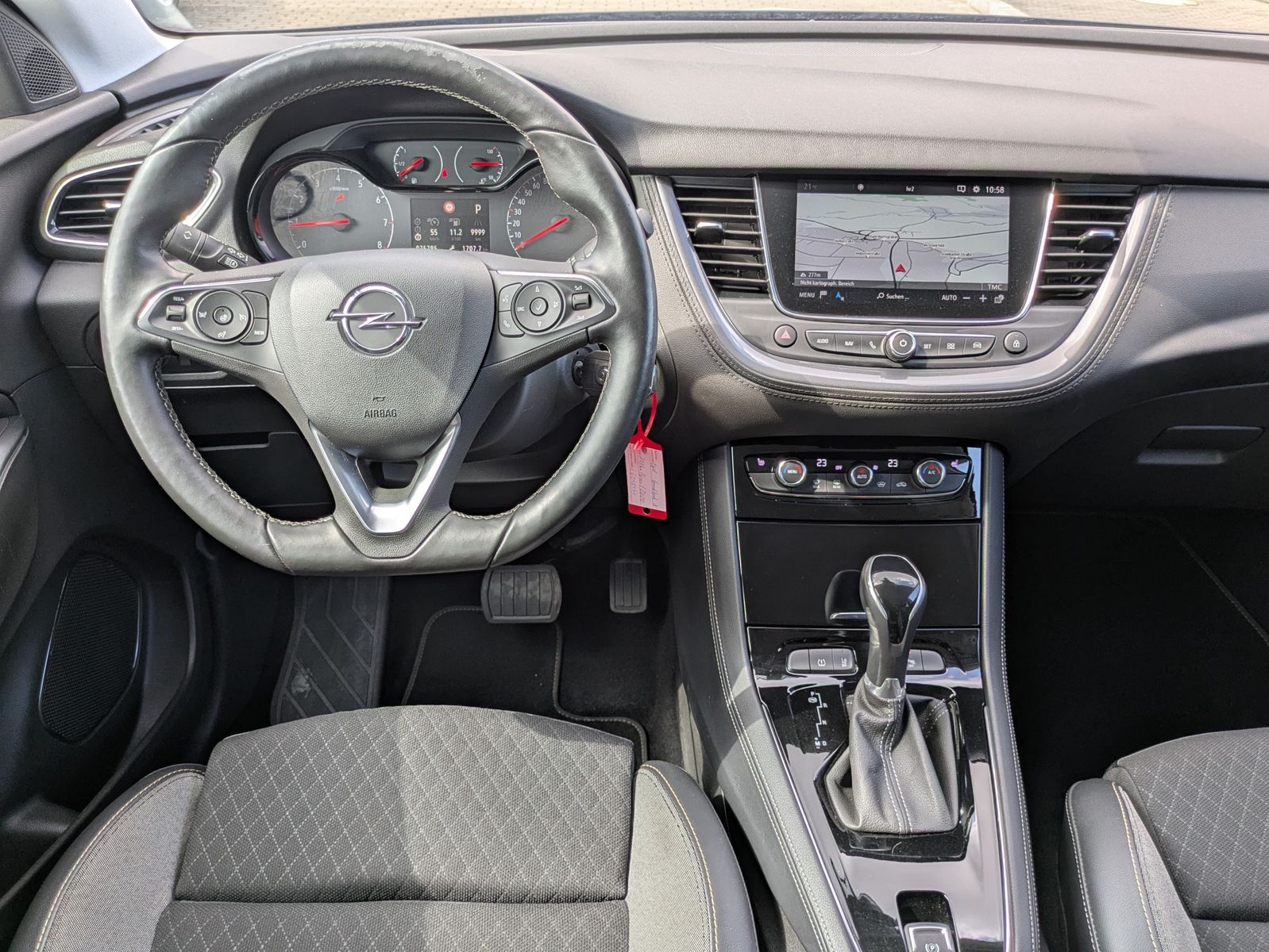 Fahrzeugabbildung Opel Grandland X 1.2 Opel 2020 LED*TEMP*KAMERA*18"APP