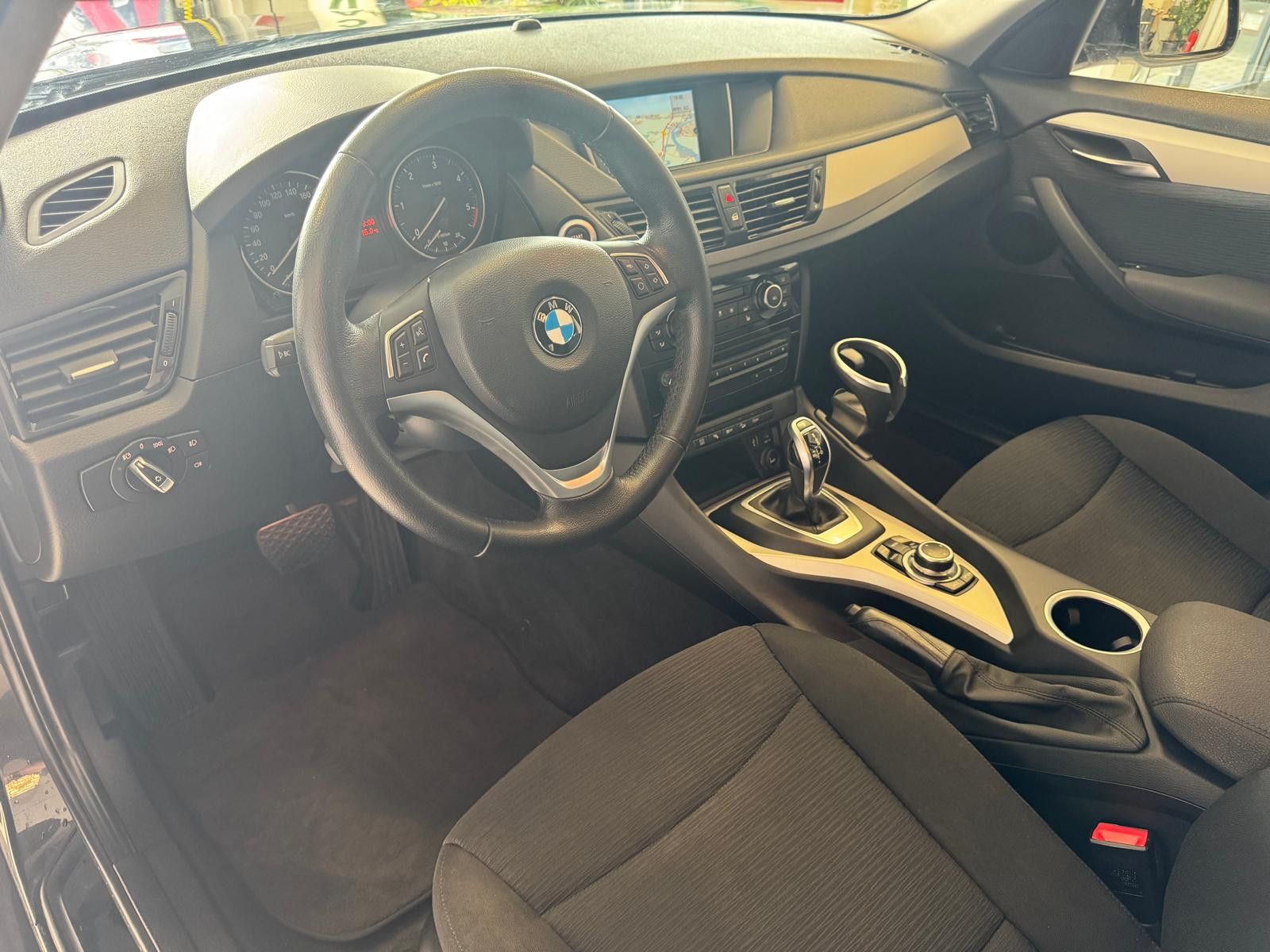 Fahrzeugabbildung BMW X1 18 d xDrive /NAVI/XENON/ALLRAD/GARANTIE
