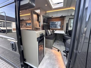 HYMER  ERIBA  HYMERCAR Yellowstone 602 8G Autarkie Wohnkomfort AHK ACC