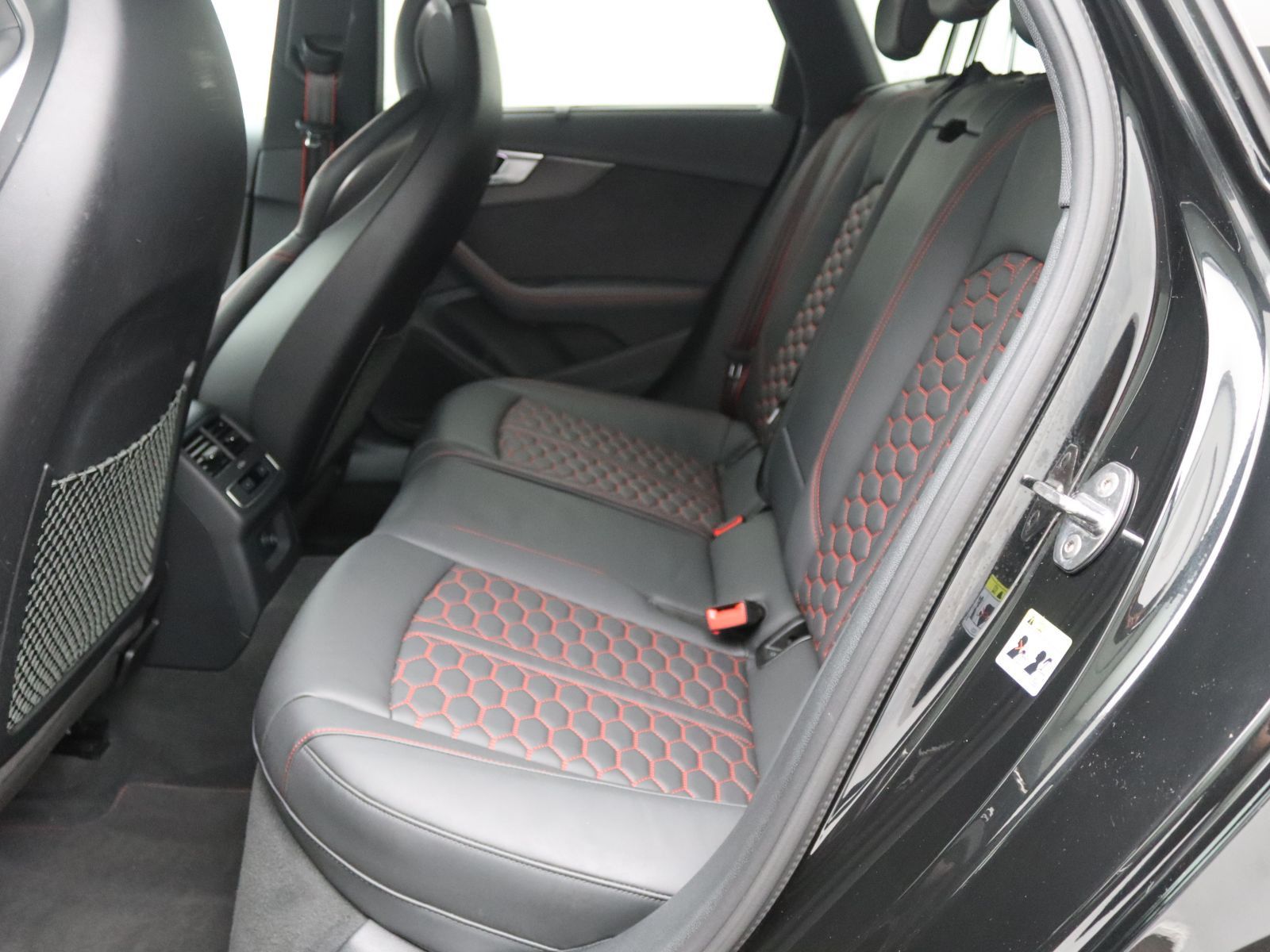 Audi RS4 - Bild 10