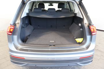 Volkswagen Tiguan Allspace 2.0 TDI Life HUD+AID+KAM+PANO