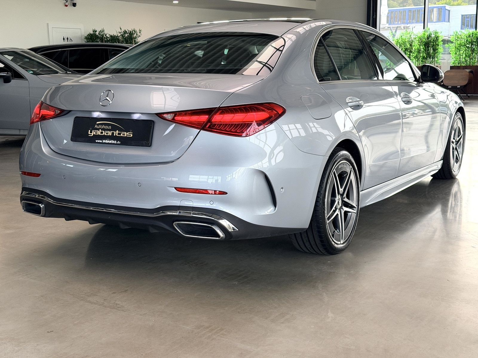 Mercedes-Benz C 220 d AMG Pano Kamera Distronic Memory MBUX KE foto 6