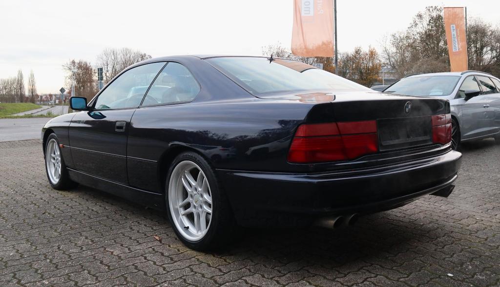 BMW 840