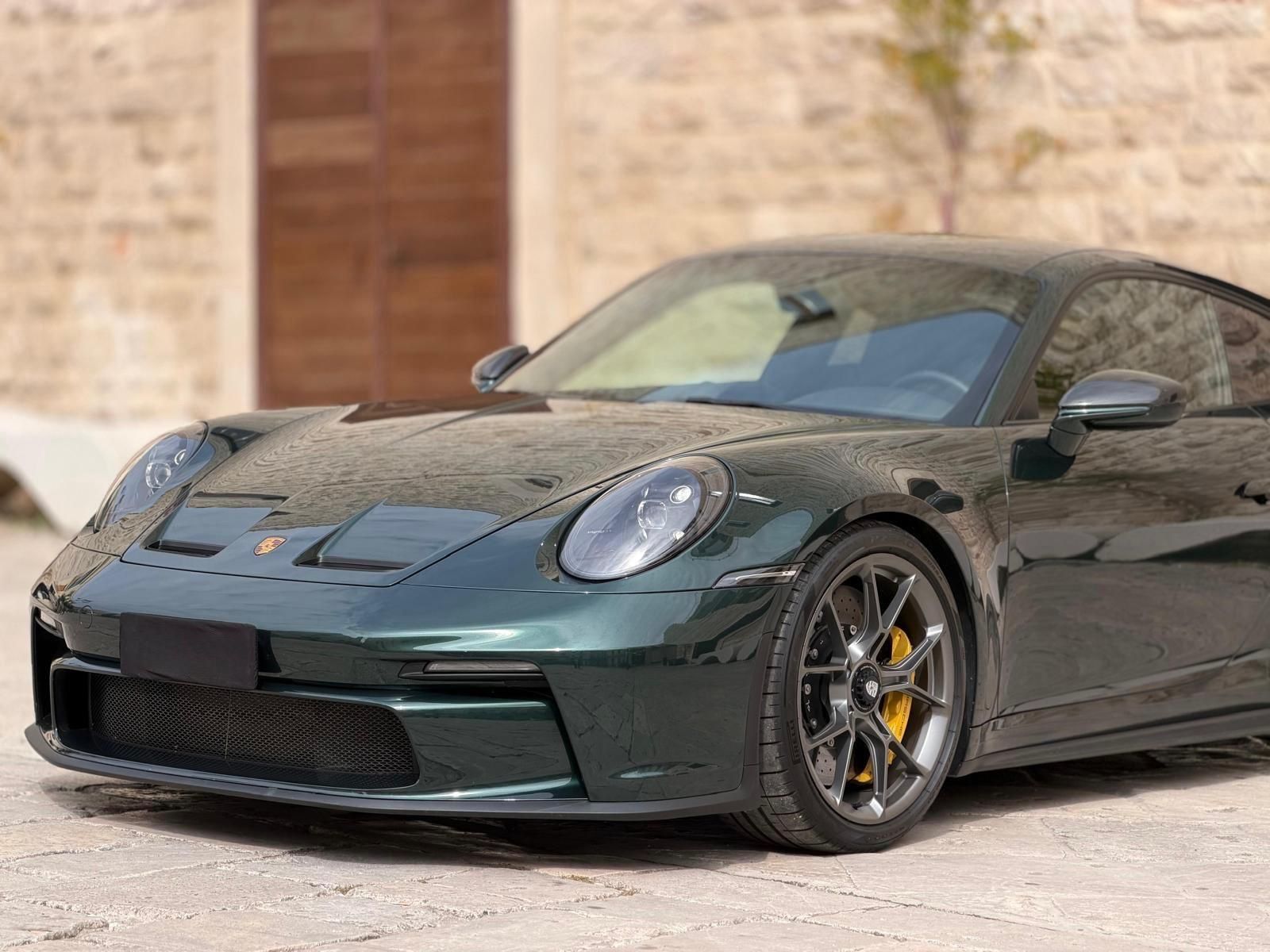 Porsche 911 992 GT3 Touring CARBON LIFT AKRAPOVIC imagem 3