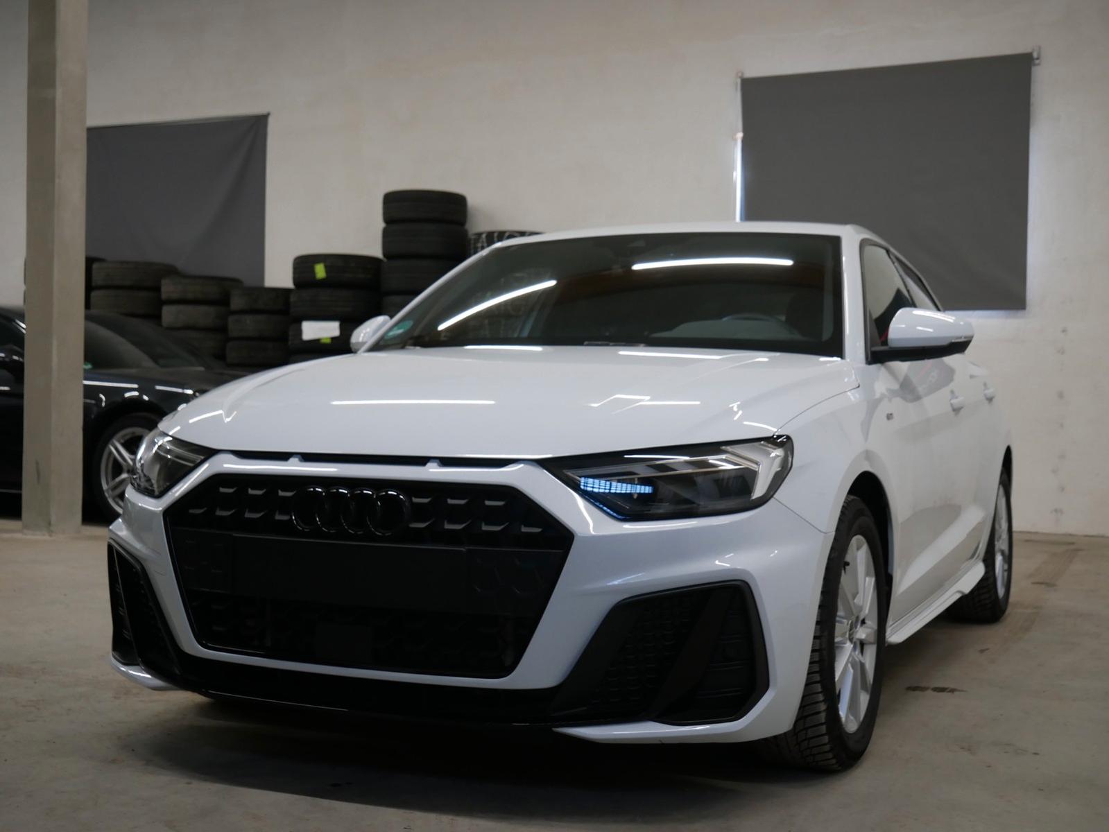 Audi A1 Sportback 3x S LINE R-KAM TLED CARPLAY MATRIX