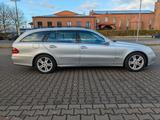 Mercedes-Benz E 220 T-Modell E 220 T CDI Avantgarde - Mercedes-Benz E 220 aus 2007: Cdi