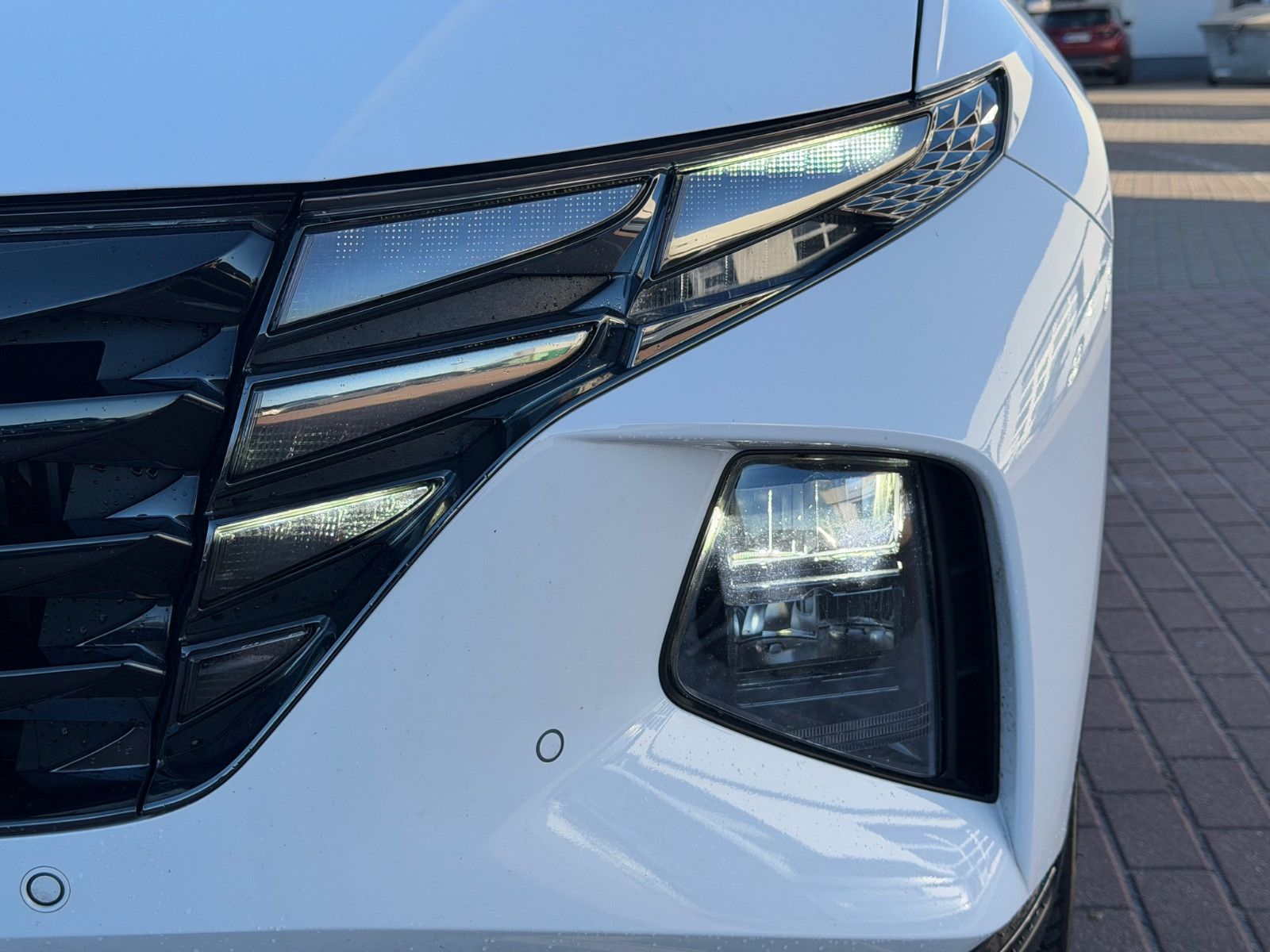 Fahrzeugabbildung Hyundai TUCSON 1.6 T-GDI PHEV *Navi*ACC*LED*RFKamera*
