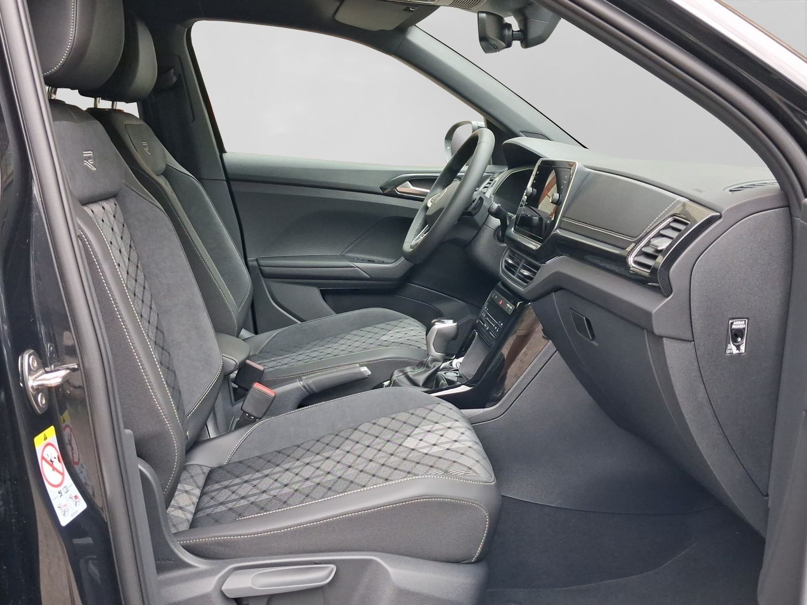 Volkswagen T-Cross 1.0 TSI DSG R-LINE APP-CON LM18 MATRIX S foto 4