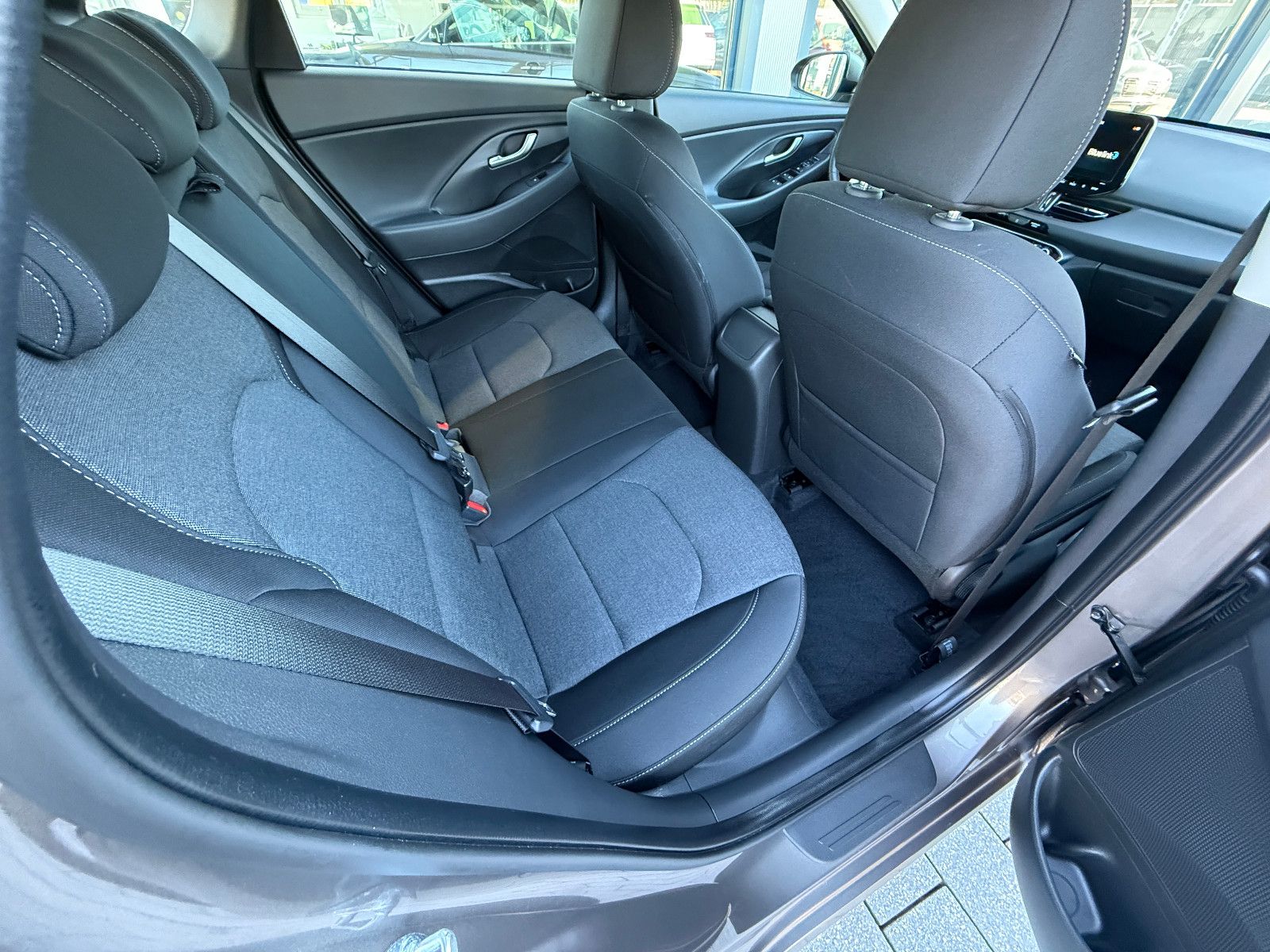 Fahrzeugabbildung Hyundai i30 Trend Mild-Hybr.48V NAVI CAM KLIMA ALLWETTER