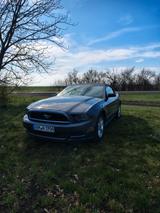 Ford Mustang - Ford Mustang aus 2012: Cabrio