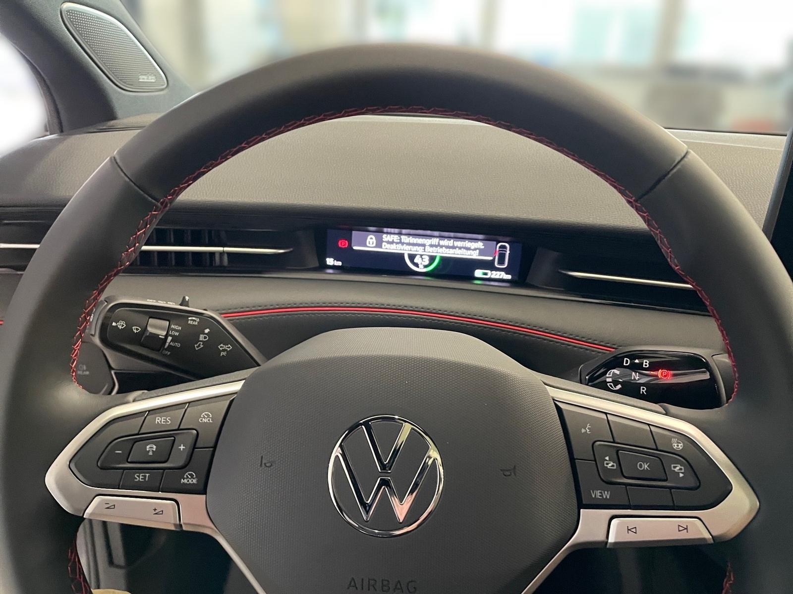 Volkswagen ID.7 Tourer 4M GTX *AHK*HEAD-UP*HARMAN*PANO*MATR