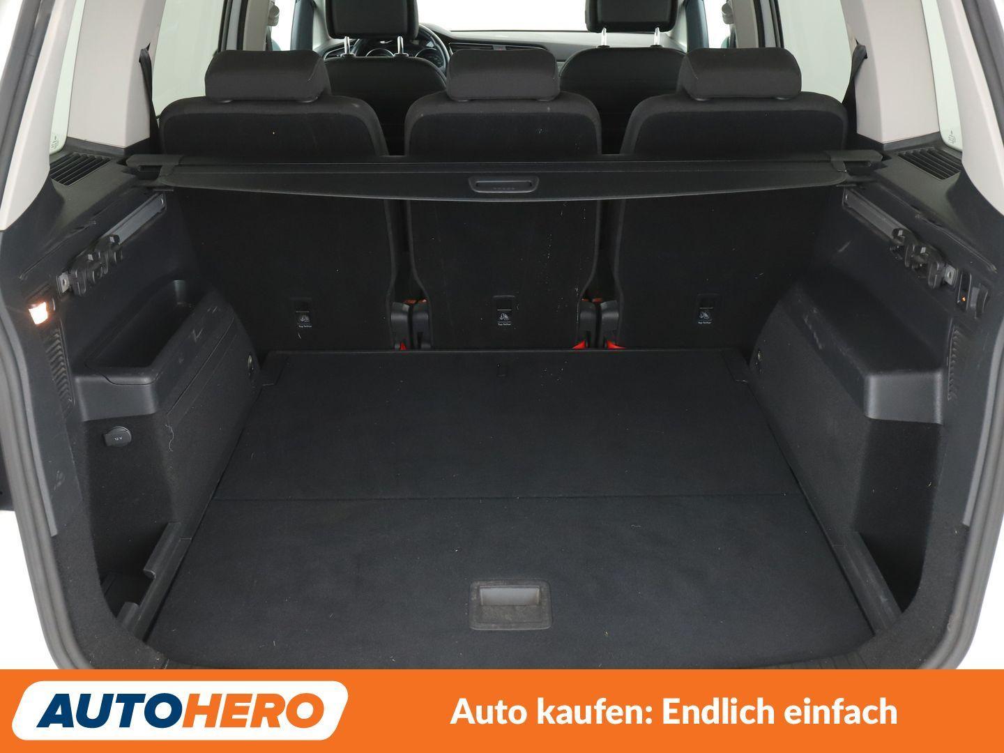 Volkswagen Touran 1.4 TSI Comfortline BlueMotion Tech *NAVI