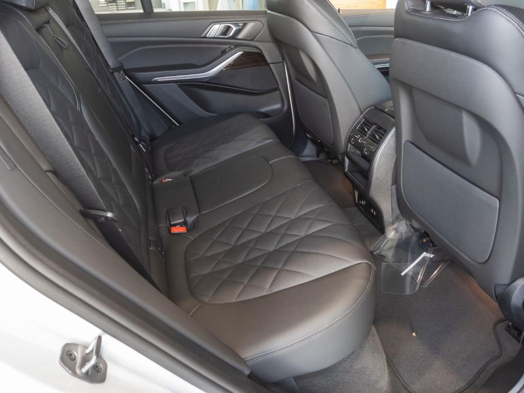 BMW X5 - Bild 16