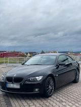 BMW E92 320i - BMW 320: Coupe, E92
