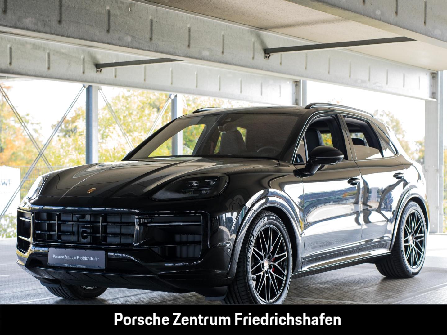 Porsche Cayenne GTS HA-Lenkung InnoDrive Head-Up BOSE