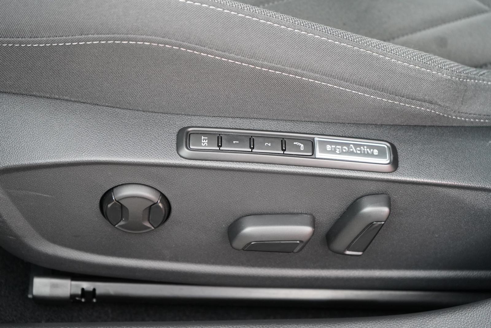 Volkswagen Golf VIII 1.5 16V TSI Style LED Navi Totwinkel, миниатюра 10