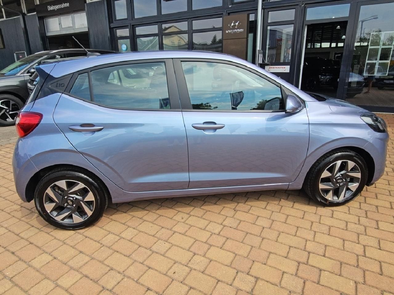 Fahrzeugabbildung Hyundai i10 1.2 Trend
