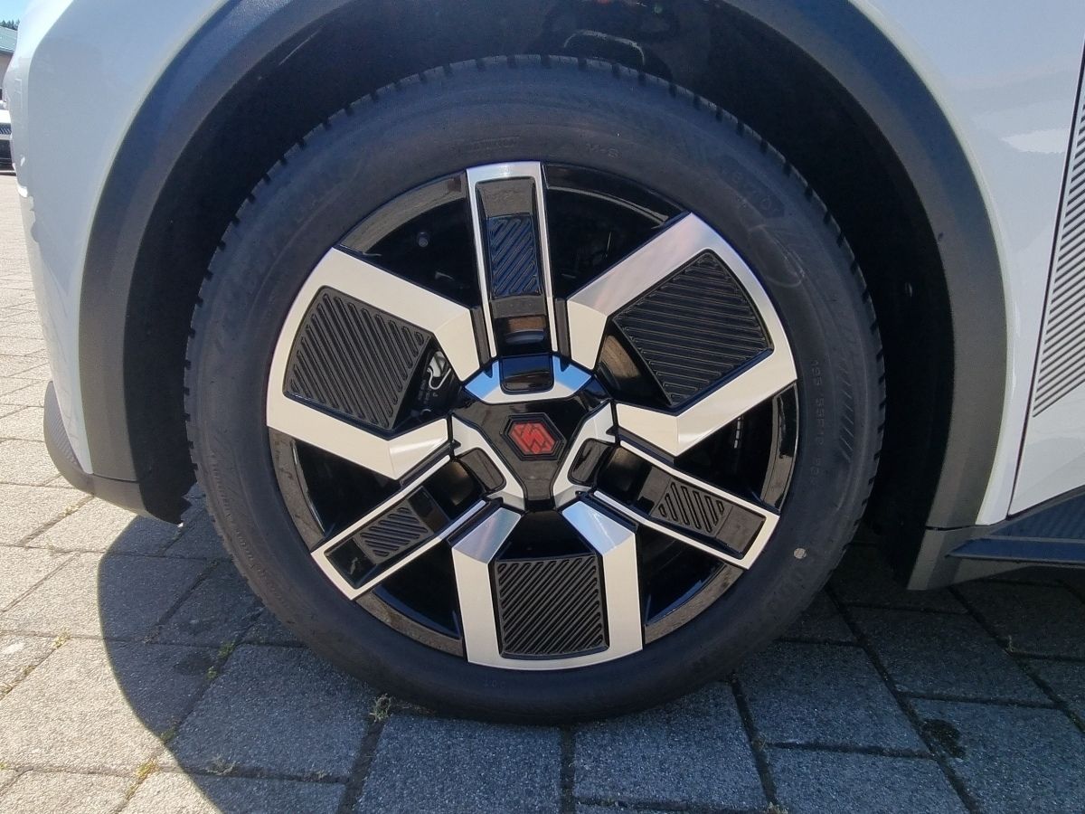 Fahrzeugabbildung Renault R 5 E-Tech elektrisch Techno 120 Urban Range