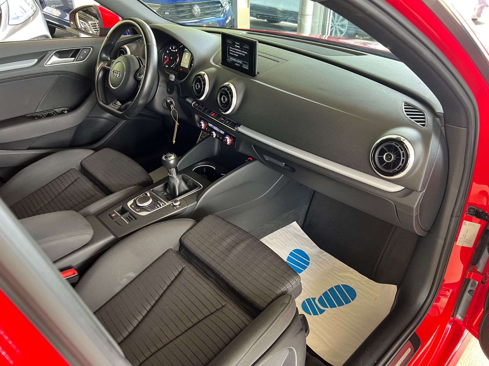 Fahrzeugabbildung Audi A3 Sportback ultra S line Sport *LED/MATRIX*