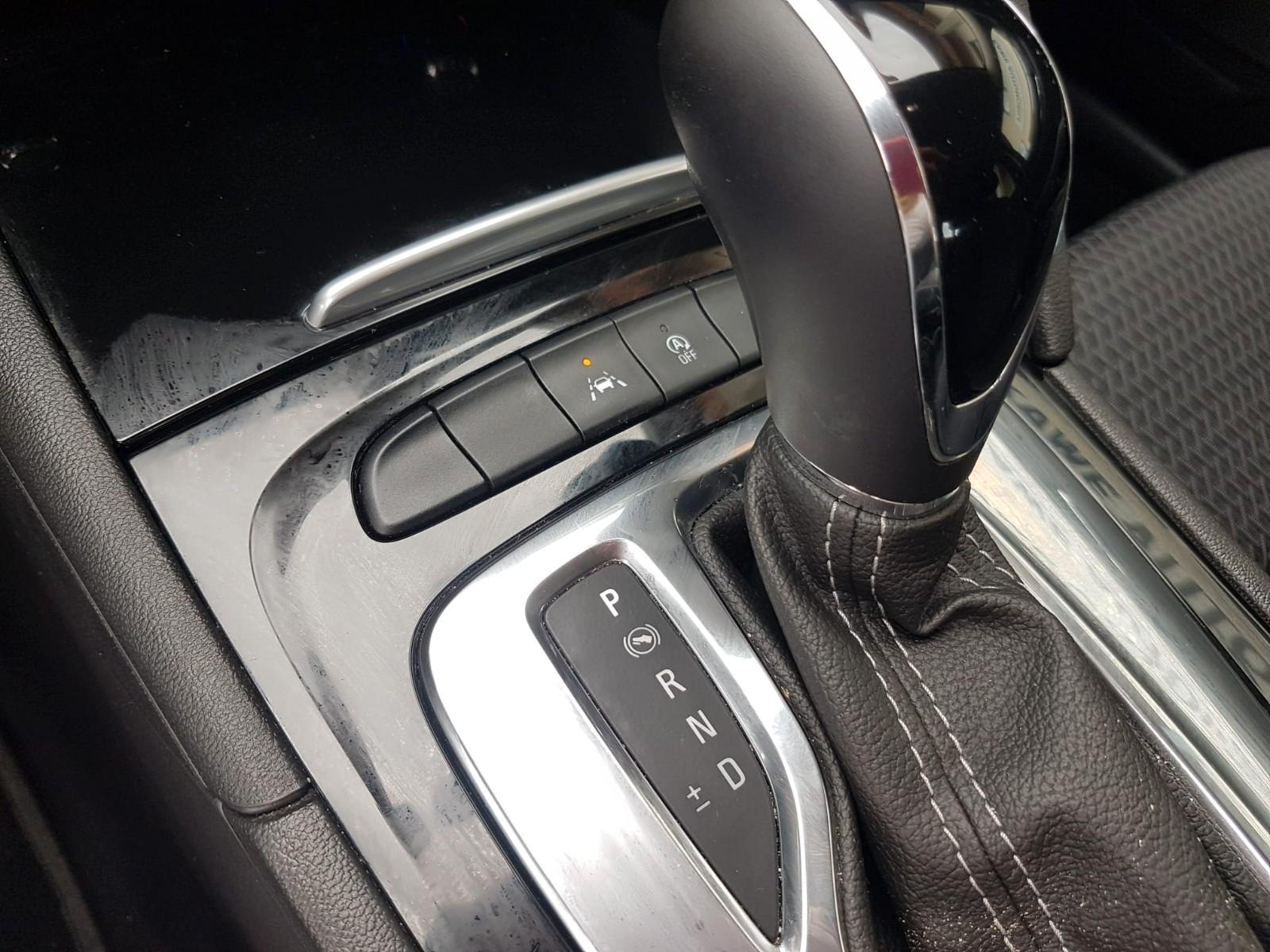 Opel Insignia 2.0 CDTI Elegance LED,NAVI,APP,KAMERA
