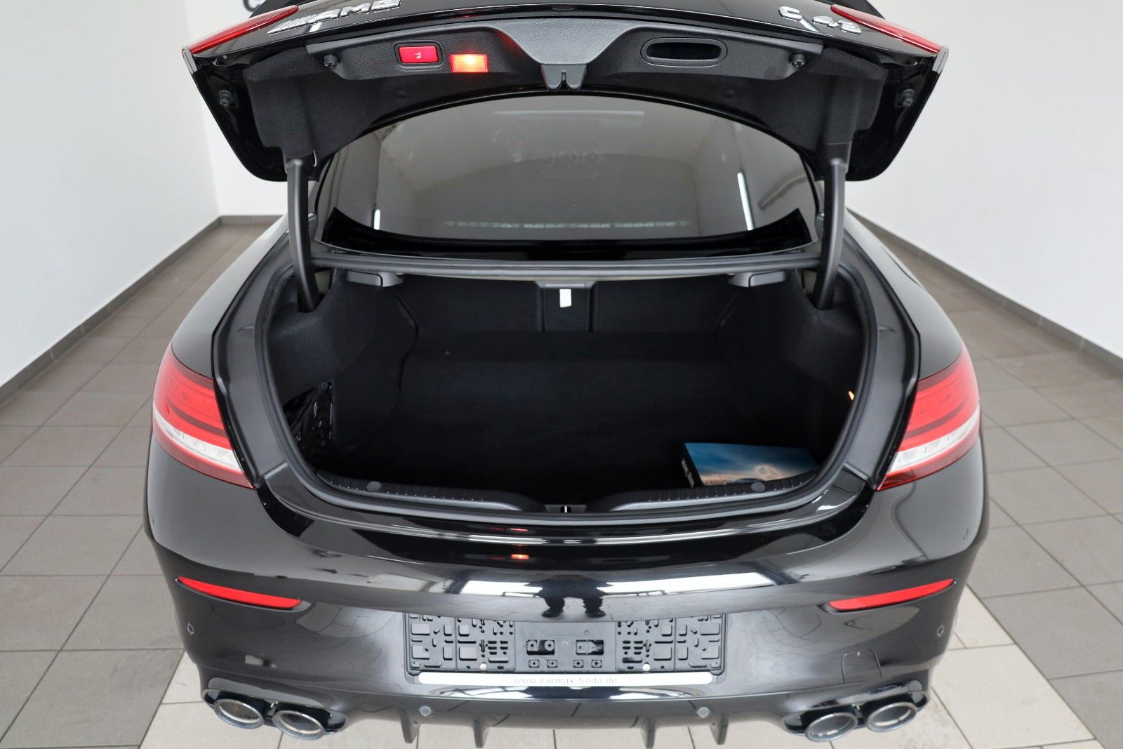 Fahrzeugabbildung Mercedes-Benz C 43 AMG 4Matic,Panorama,Sport-Auspuff,360°-Kam