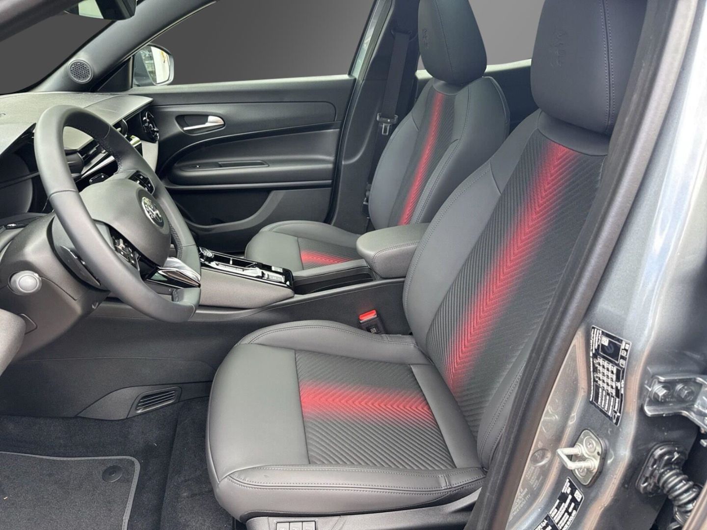 Fahrzeugabbildung Alfa Romeo Junior Ibrida SPECIALE -Frühjahrs-Sale- Panorama